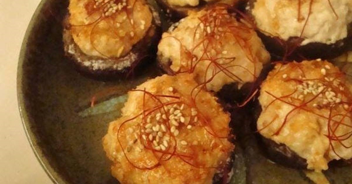 Australian Ground Chicken Stuffed Shiitake Mushrooms 1 Appetizer