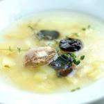 Australian Chicken Soup with Rice Leek and Prunes Dinner