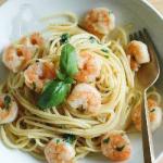 British Spaghetti with Shrimps and Basil Appetizer