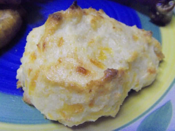 American Cheddargarlic Biscuits 2 Appetizer