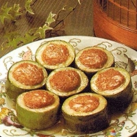 Chinese Sliced Cucumber Stuffed with Shrimp and Pork Appetizer