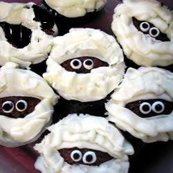 American Mummies of Cupcake with Chocolate Dessert