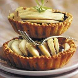 American Tart of Pears and Chocolate Ganache Dessert