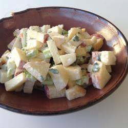 Chinese Apple Salad with Yogurt Dessert