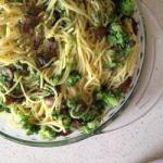 American Noodles with Broccoli and Mushrooms Dinner