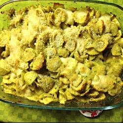 American Orecchiette Pasta with Pesto Sauce Au Gratin Dinner