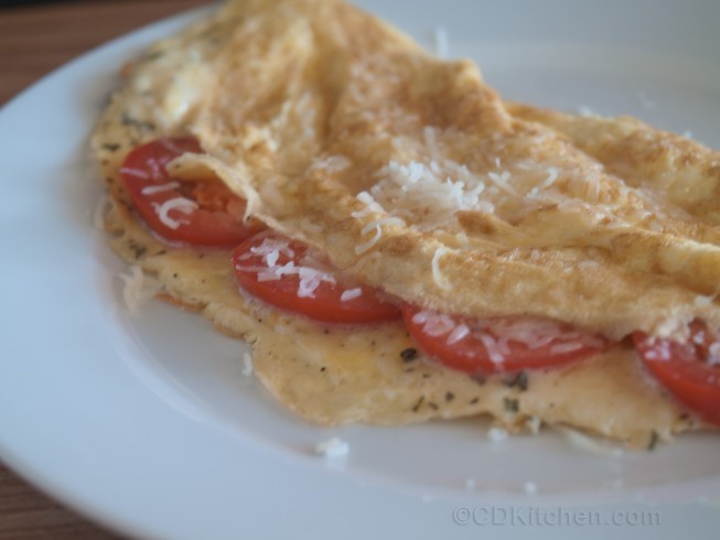 American Fresh Tomato Omelets With Mozzarella Cheese Breakfast