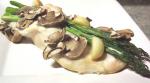 American Garlic Chicken With Asparagus and Mushrooms Appetizer