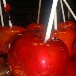 American Apples Bathed in Caramel Dessert