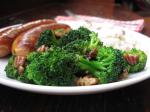 American Pecan Broccoli Appetizer