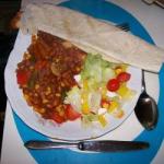 American Chili Con Carne with Wraps Appetizer