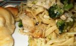 American Chicken and Broccoli Fettuccini Bake Dinner