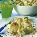American Cauliflowers Sprinkled with Crunchy Bread Crumbs and Herbs Appetizer