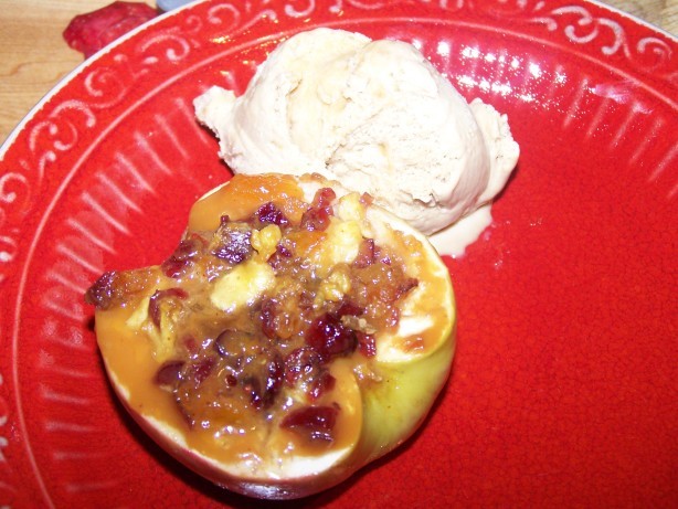 Australian Baked Dulce De Leche Apples Dessert