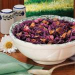 American Sweetsour Red Cabbage with Bacon Appetizer