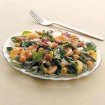 American Sweetsour Spinach Salad with Bacon Appetizer