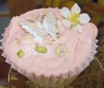 British Rambling Rose Cupcakes  Adorable Elegant Cupcakes Dessert