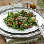 Australian Wilted Arugula Salad Appetizer