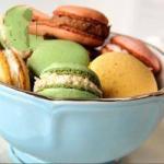 French Macaroons in  Versions Dessert