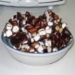 American Squares of Chocolate Marshmallows and Peanuts Dessert