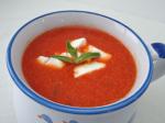 American Very Quick Tomato and Roasted Capsicum Soup Appetizer