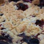 Crumble with Red Fruits and the Almond Powder Kosher for Passover recipe