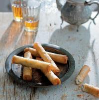 Turkish Sigara BOreGi Fried Cigarette Pastries Appetizer