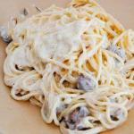 Noodles with White Sauce recipe