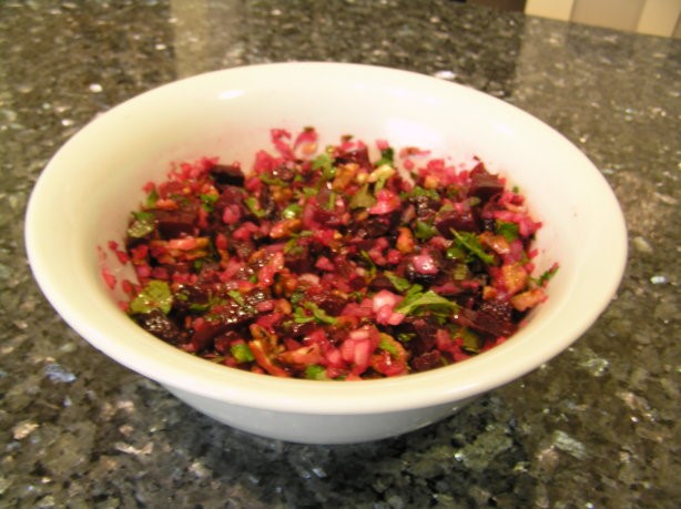 American Beetroot and Walnut Salad Dinner