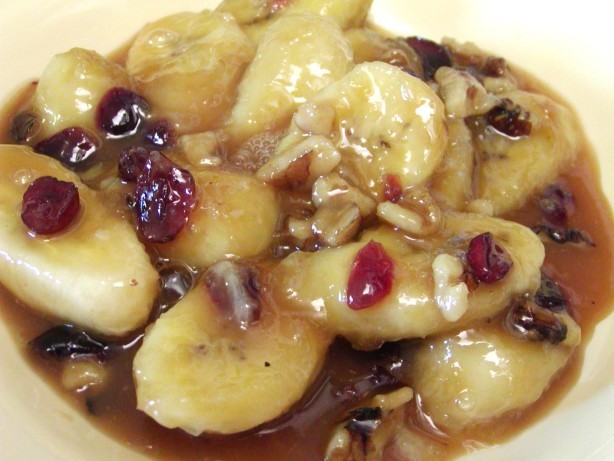 American Sauteed Bananas With Caramel Sauce Dessert