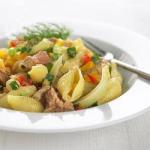 American Pasta Salad with Tuna and Paprika Appetizer
