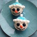 American Decorate Muffins in Snowmen Dessert
