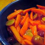 Canadian Orange-glazed Carrots and Grapes 1 Alcohol