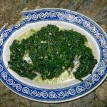 American Spinach with Garlic and Gorgonzola Appetizer