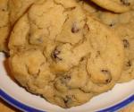 American Chewy Raisin Cookies Dessert