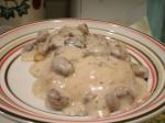 American Hubbys All Time Favorite Sausage Gravy Appetizer