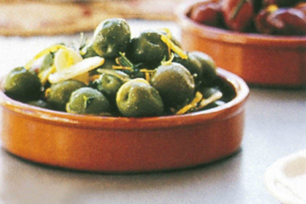 American Warm Marinated Olives Recipe Appetizer