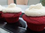 American Magnolia Bakerys Red Velvet Cupcakes Dessert