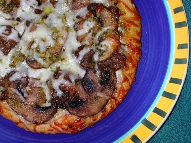 American Eggplant aubergine Mushroom Feta Pesto Pizza Dinner