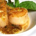 Japanese Scallops with Garlic and Lemon Appetizer