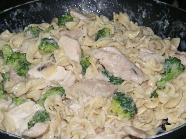 American Campbells Chicken  Broccoli Alfredo Dinner