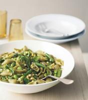 Italian Spinach Pasta with Corn Edamame and Green Beans Dinner