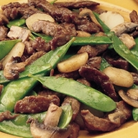 Vietnamese Stir-Fried Beef with Peas Appetizer