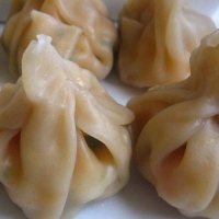 Chinese Hot and Sour Wontons Appetizer