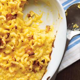 American Three-cheese Baked Macaroni 1 Dinner