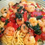 American Shrimp Pasta with Basil and Spinach Dinner