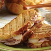 British Ham with Pear Sandwiches Appetizer