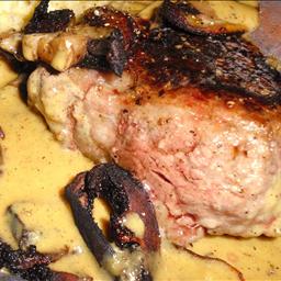 Australian Steak Au Poivre with Mustard Shallot Sauce Drink